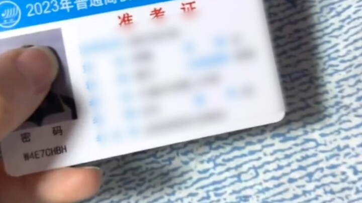 Perempuan dari Provinsi Shandong: Mau lagi? Di sini aku masih punya satu tumpuk.
