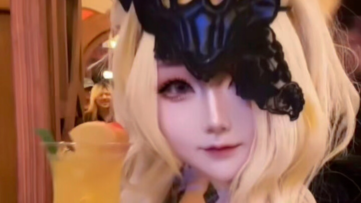 When I cosplayed as a lady and returned to Mondstadt, Venti, you’d better come out!