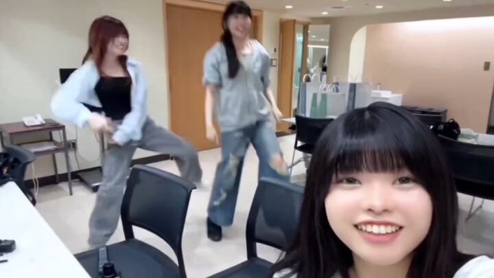 เวอร์ชันเต็ม 1 นาที: ยูริรินะเต้น