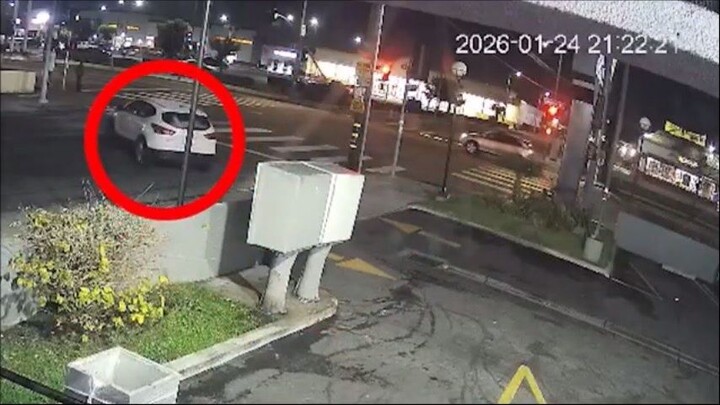 Prohibition of commercial sale or supply of liquor to minors