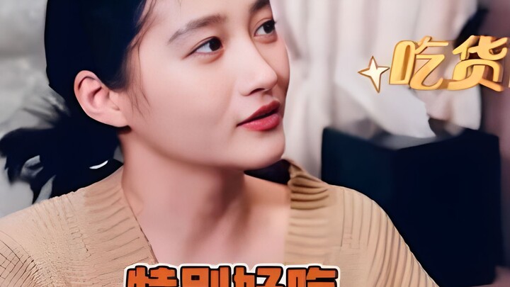 Adegan kocak Guan Xiaotong hahahaha