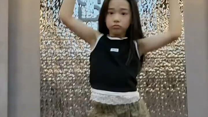 الغمازة الصغيرة ترقص من جديد في مدينة الحيوانات المجنونة!