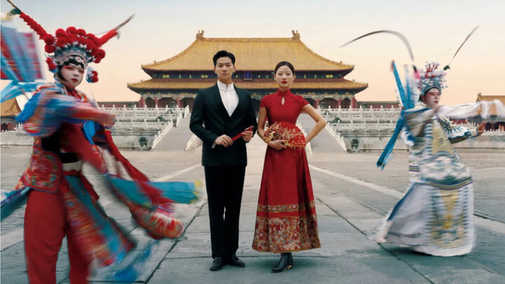 Come take a look— I wore a ma mian skirt and shot wedding photos at the Forbidden City!