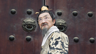 OOTD: Ông nội 86 tuổi thử thách bình luận của người hâm mộ