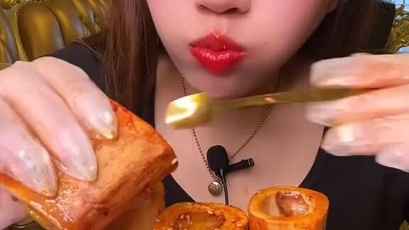 Mukbang Bone Marrow