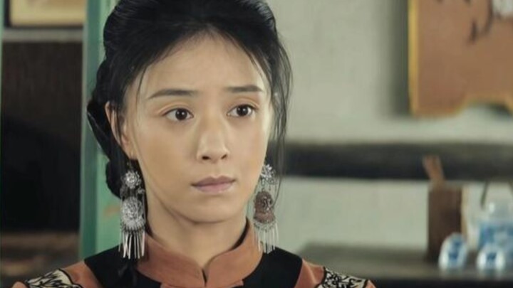 Trở về đội: Bà chủ quán ăn cho tử tù ăn bữa cơm cuối cùng, tử tù cảm động sâu sắc nên đã thổ lộ bí m