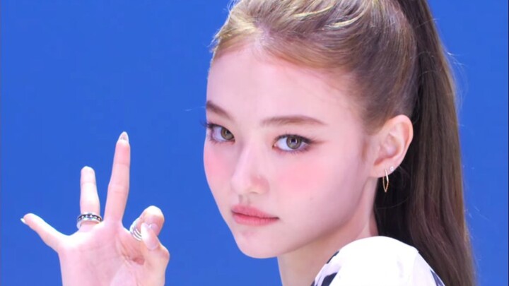 【MEOVV】لا تقل إن الأغنية سيئة إذا لم تشاهد نسختها الراقصة! النسخة الراقصة العمودية للأغنية التمهيدية