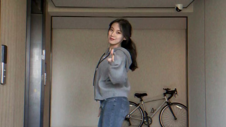 Athleisure-style angel