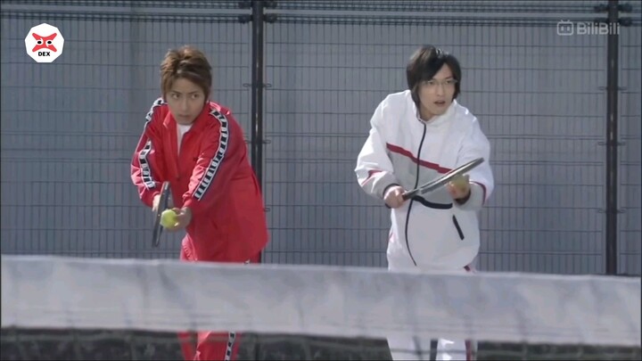 มาสไรเดอร์ดีเคด  เบลด ฟอร์ม ปะทะ 2 อัลเฟน็อค