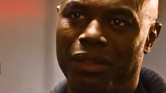 I am BLEACH, please respect me, I am different from those robbers, they want your money, but I want 