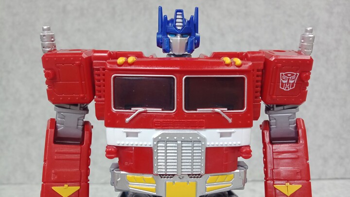 [Terlalu mengagumkan] Set alas anti-gravitasi Transformers Optimus Prime