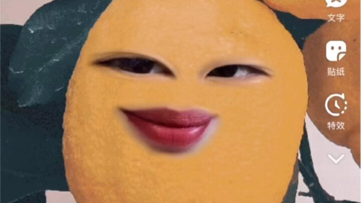 “Kisah tentang sahabat lelaki saya dan cowok yang saya suka ketika mereka berciuman”