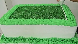 green square cake 🟩