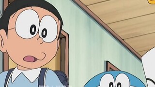 The umbrella with soul is Nobita's best wingman