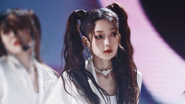 Save me! On the night of the formation of Produce Camp, Xilinnayi Gao’s opening words were the highl