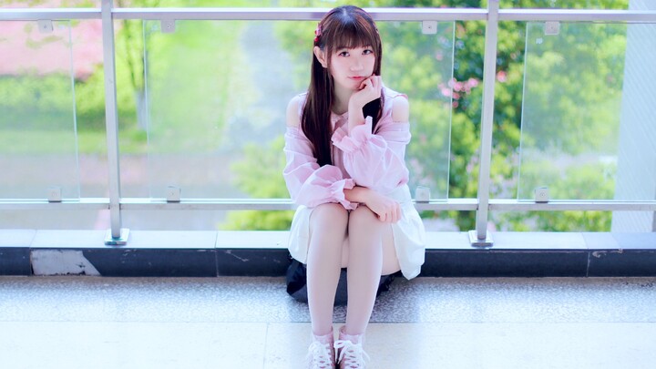 【Ah Hina】TWICE's classic Japanese songs you've never heard before! A three-part energetic dance! YoY