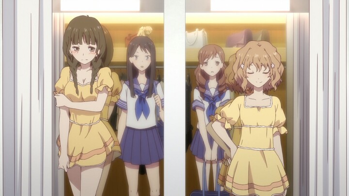 💕It's obviously the same dress, but it turns out to be that kind of sexy dress? 💕