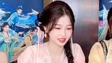 "Xinxin has grown up on your sense of humour, Xiaoding? Who knows how strong the feeling of family i