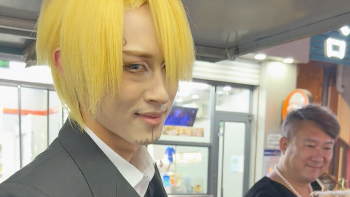 Siapa di dunia nyata yang melihat Sanji langsung panik dan ingin segera memesan nasi goreng?