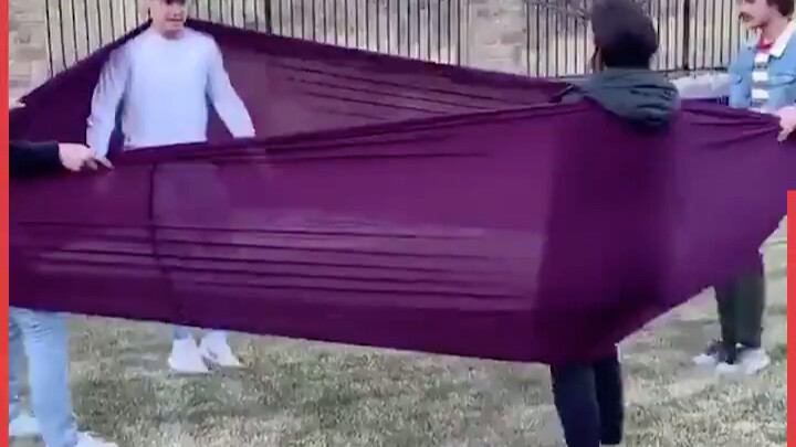 Is this the kind of game that leaves you with fewer and fewer friends as you keep playing?