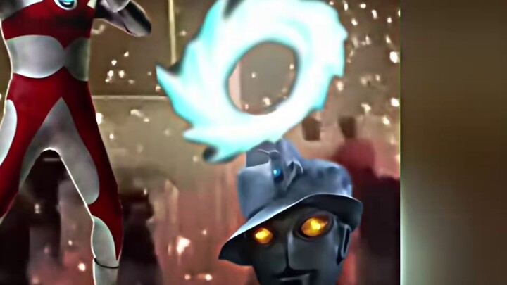 Oh my god, Ultraman has come into reality!