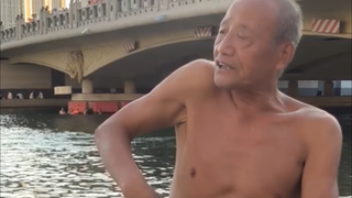 大爷说一秒钟都不用剪