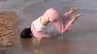 "Cái chết xã hội này đến quá đột ngột❼"
