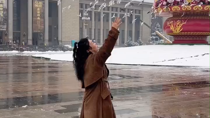 Teacher Gong Linna censored Jungkook’s “Standing Next To You” again!