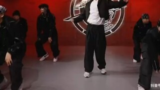 Jingwei Choreography - Tan Jianci's New Song Mona Lisa - Choreographer's Version