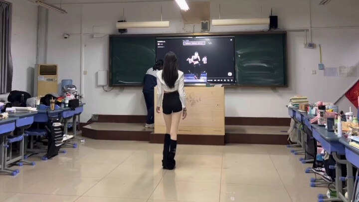Classroom turns into a dance floor in seconds! Hot girls kill it with their electrifying moves #Gorg