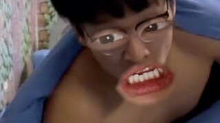 Đâm sau lưng bạn cùng phòng