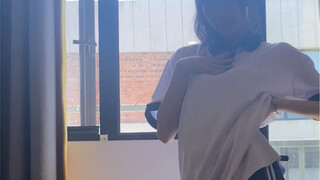 宿舍版me too！！17岁女高 校服和me too的奇妙搭配