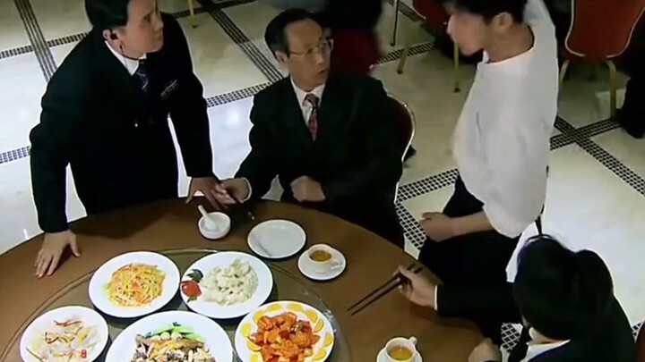 Tamu ingin makan daging sapi rebus kentang, tapi restoran malah nggak mau masakin—pernah nggak kamu 