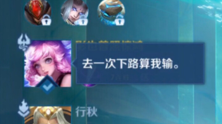 هناك من يحب، وهناك من يتأمل البحر في الليل، وهناك من يتبرع في الساحة الخامسة.