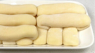 没有哪个女生会拒绝这糯叽叽的“酸奶麻薯条”吧？按着这个配方做，跟买的一样好吃！ #麻薯 #雪媚娘 #麻薯条