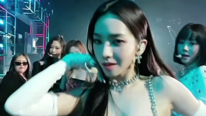 [Yoona] The video won’t be deleted—there will always be people who like to watch it.