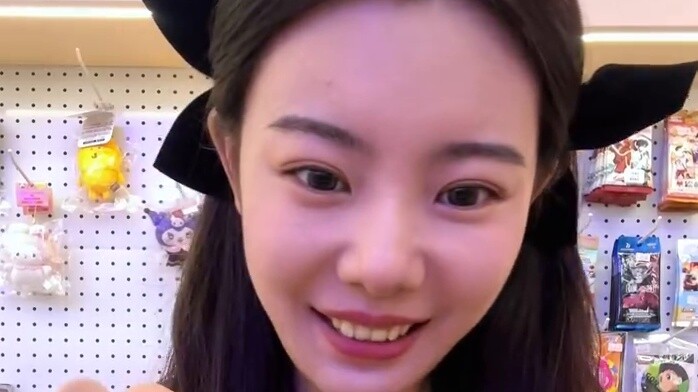 Mulai sekarang, aku hanya akan mengambil dari kolam racun besar! Akulah raja kolam racun (yang mempr