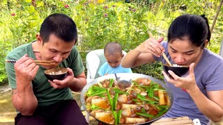 Bữa cơm gia đình kho thịt theo cách này bảo đảm ngon không ngán - Cách ly ngày thứ 16 | ATCL T151