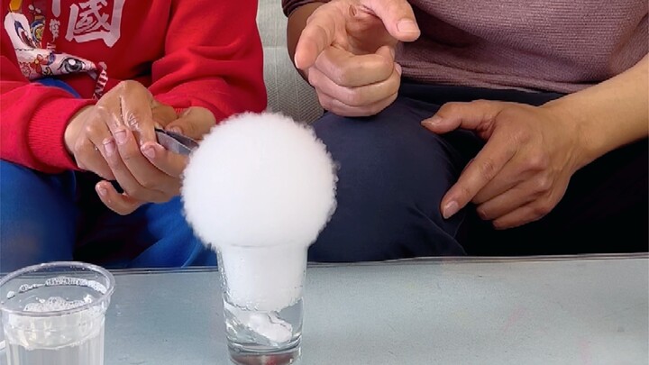 冰棍里面的大冰块竟然还能这样玩。