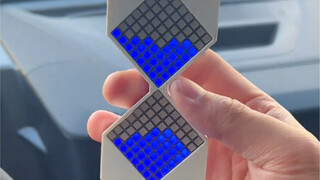 هذه الساعة الرملية الإلكترونية، أود أن أطلق عليها اسم مصدّ السرعة للرجال