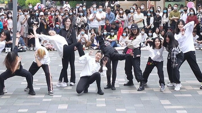 [Grup bernyanyi] Beralih antara tampan dan menggoda dalam sedetik | Medley SEVENTEEN×MAMAMOO, bernya