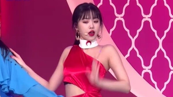 (G)I-DLE (Seo Soojin) Senorita straight shot!