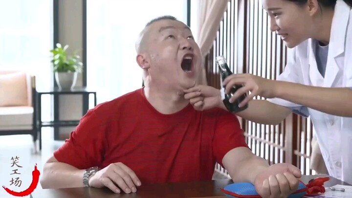 "Menyembuhkan dengan tangan ajaib"