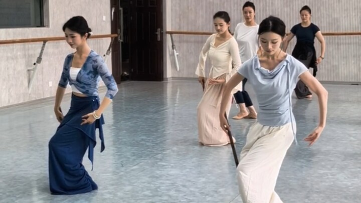 Caught Two Little Pokémon! Kunming Training Camp for National Dance & Cultural Heritage — Character 