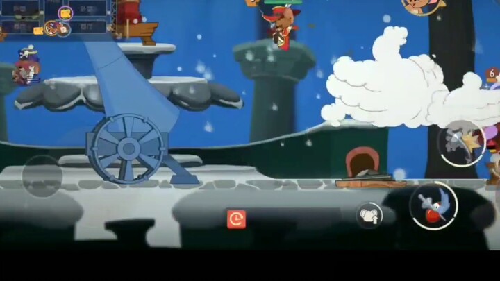 Tom and Jerry mobile game mechanical mouse chases the cat face to face, it's very exciting to move a