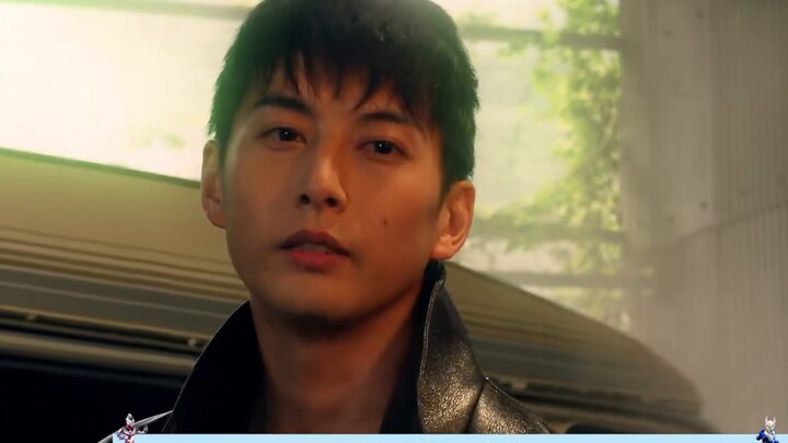 Have some of Ultraman's famous scenes and emoticons opened your eyes?