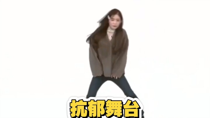 Top 10 Epic K-Pop Stage Moments That Turned Into Awkward “Ming Scenes” (Part 8)