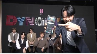 BTS khi biết Dynamite dẫn đầu Billboard Hot 100