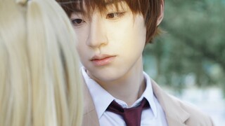 Cosplay sebagai Light Yagami dan Misa Amane untuk mendapatkan surat nikah mereka