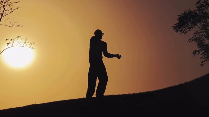 How beautiful will water popping be when it meets the sunset? !